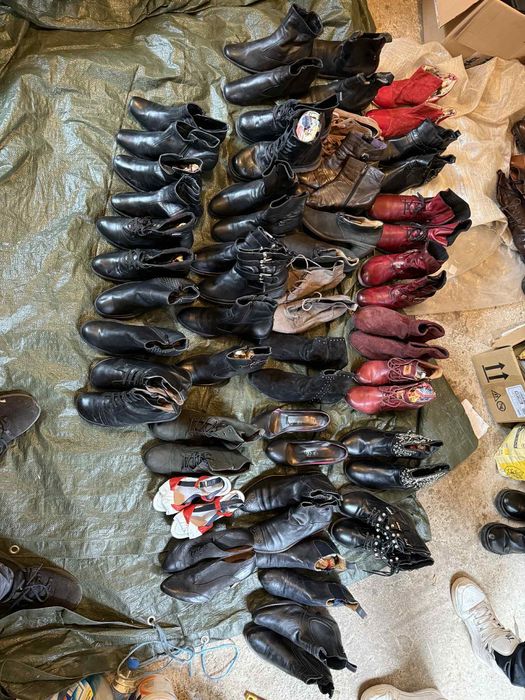 Vând papuci SH ca și noi