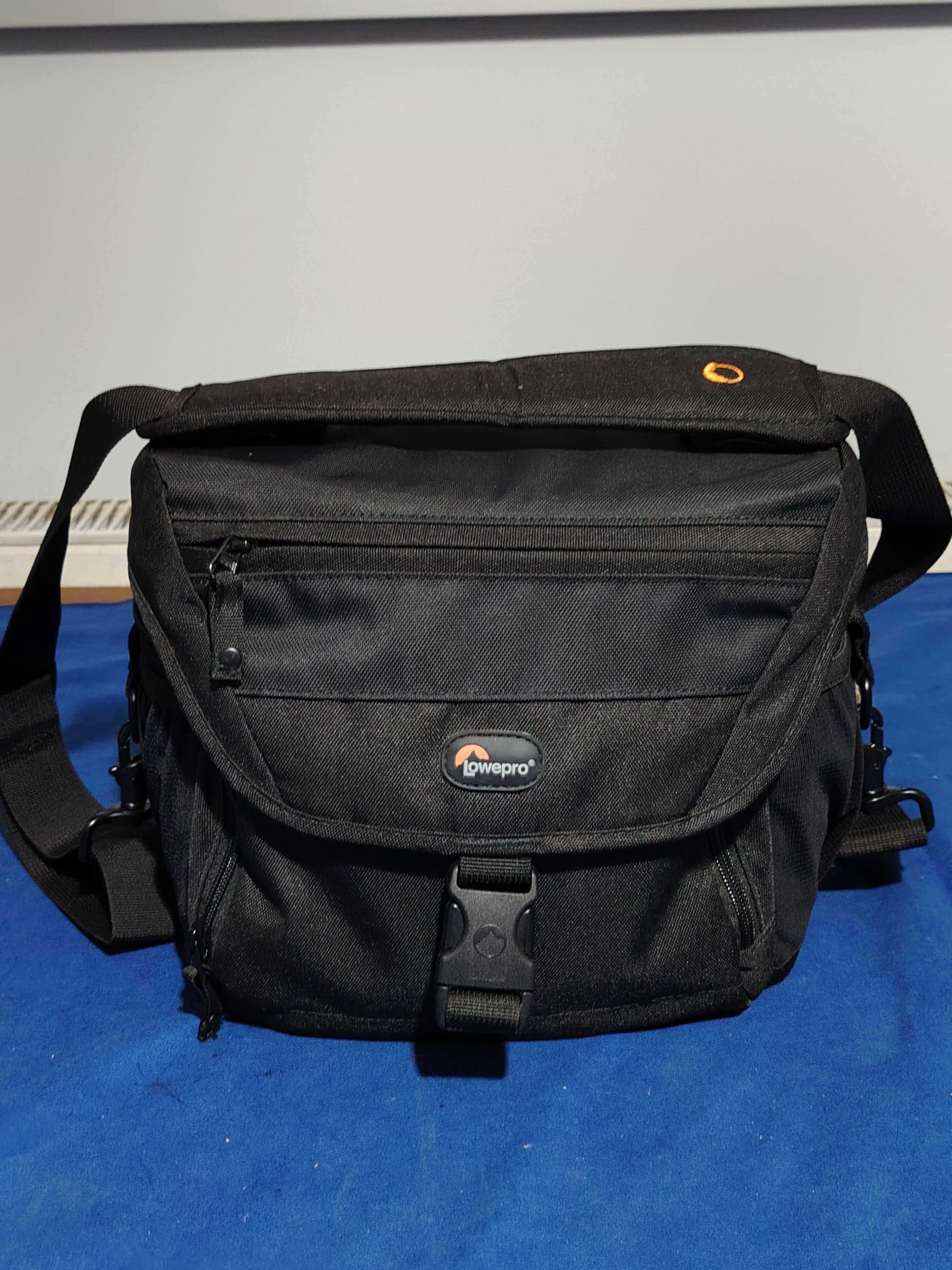 Lowepro Nova 180 AW geantă aparat foto.