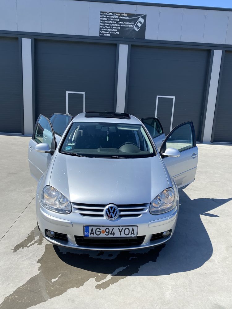 De vanzare golf 5