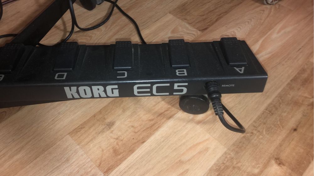 Синтезатор Korg i3