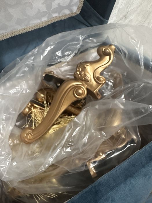 Сундук(сандык),торг есть