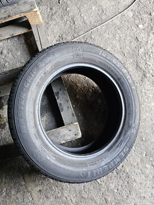 4 anvelope iarna 185 65 15 Semperit 2019