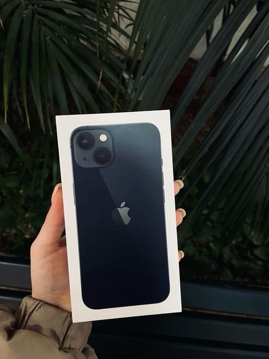 айфон 13,новый запечатан