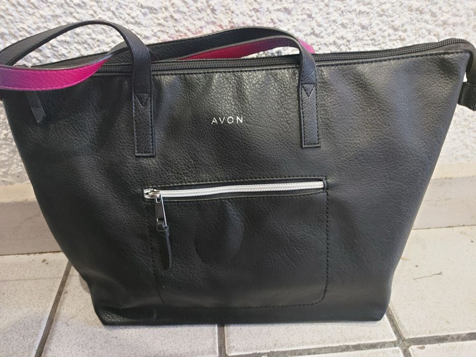 Дамска бизнес чанта в зелен цвят