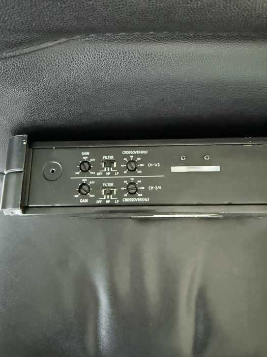 Продаю 4 канальный усилитель ALPINE PDX - F4