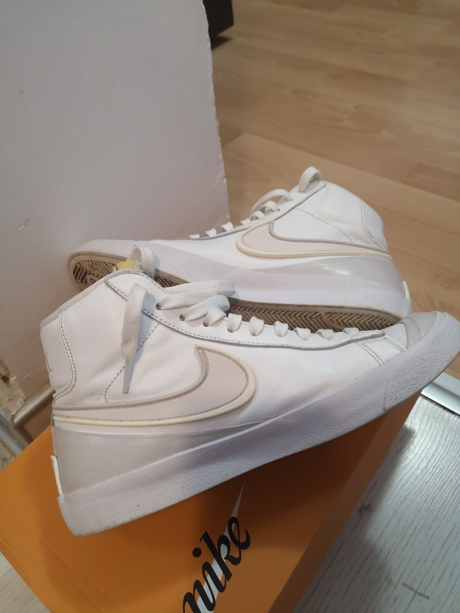 Дамски, кожени кецове NIKE