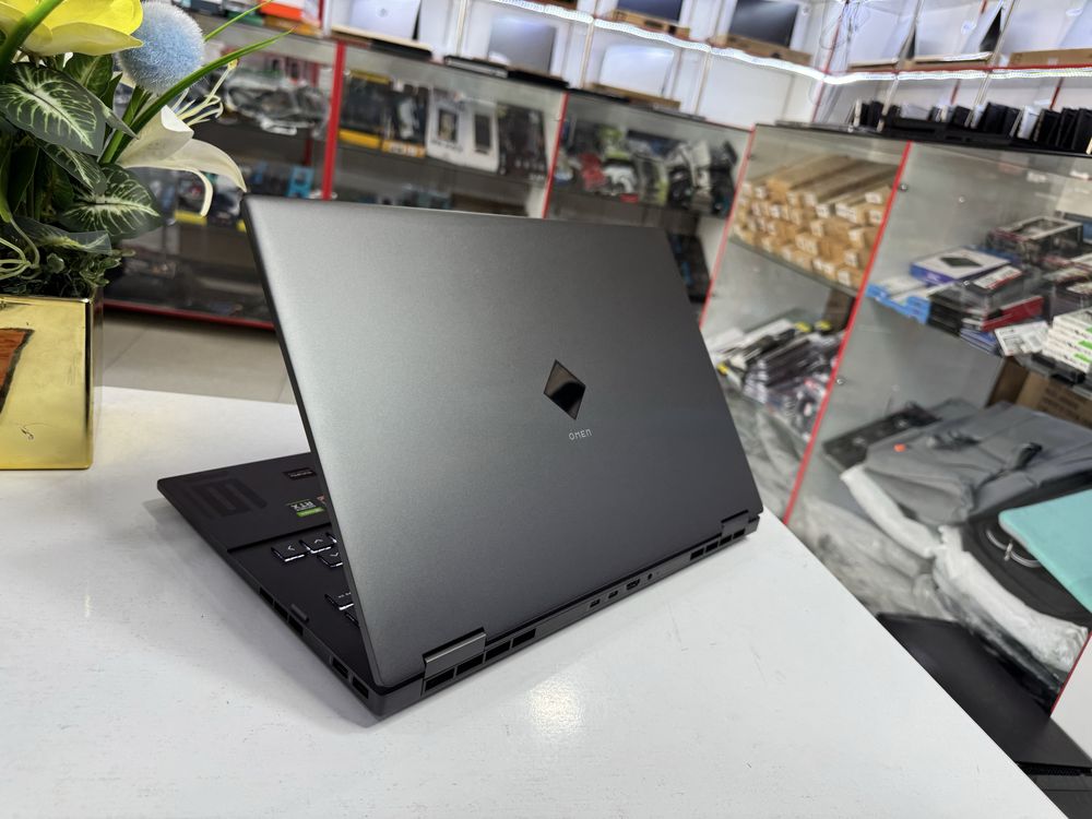 Hp omen ddr5 16/512 ryzen 7 6800H 4 kun ishlagan RTX 3050 videokarta