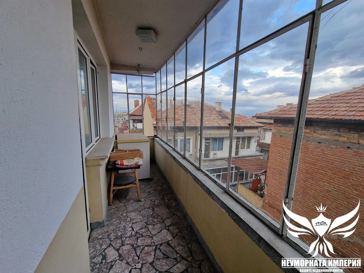 Продава се Четиристаен апартамент в Асеновград - 115 кв.м за 853 €/кв.м - Снимка #2