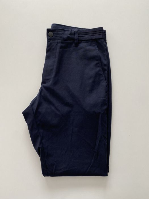 Тъмно син панталон Reserves, Размер М (31), нов, неносен