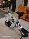 Bicicleta electrica devron pliabila