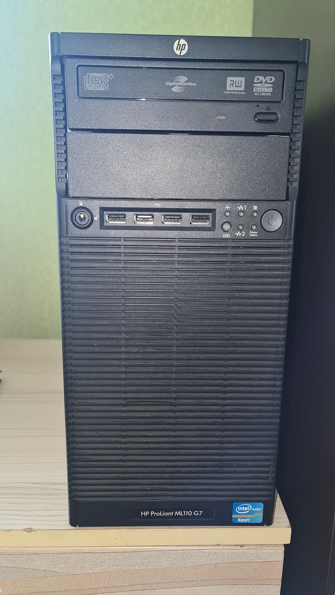 Сервер HP ML110 G7