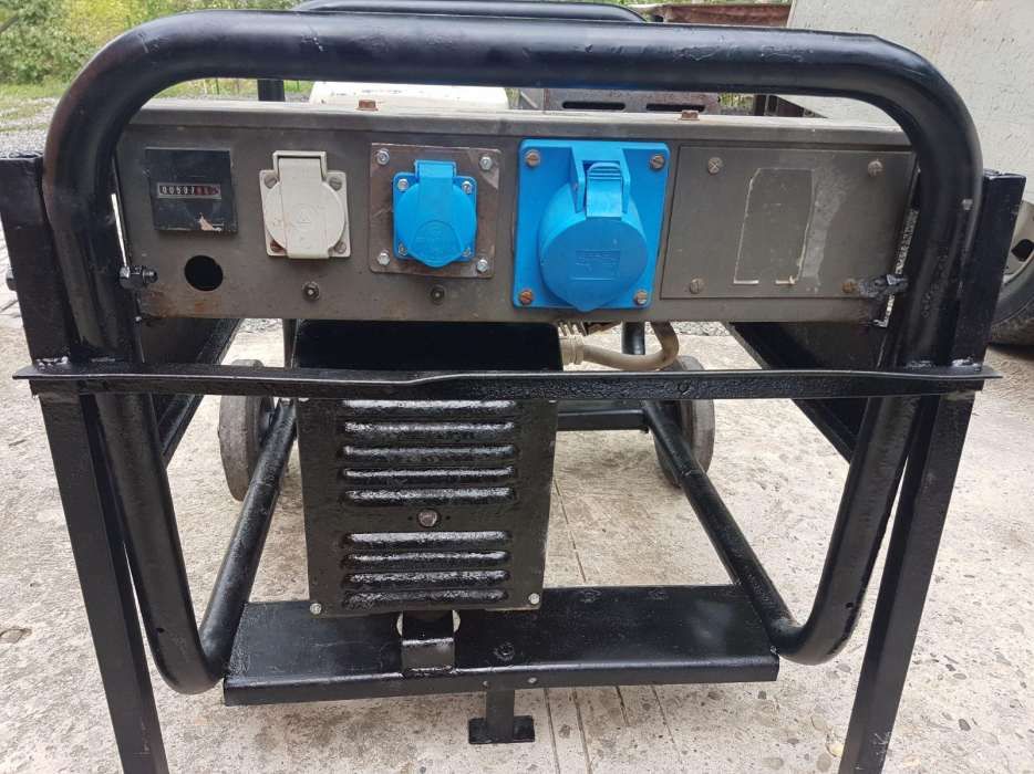 Inchiriez generator curent electric, 2 kw, 2.3 kw si 5 kw, 150lei/zi