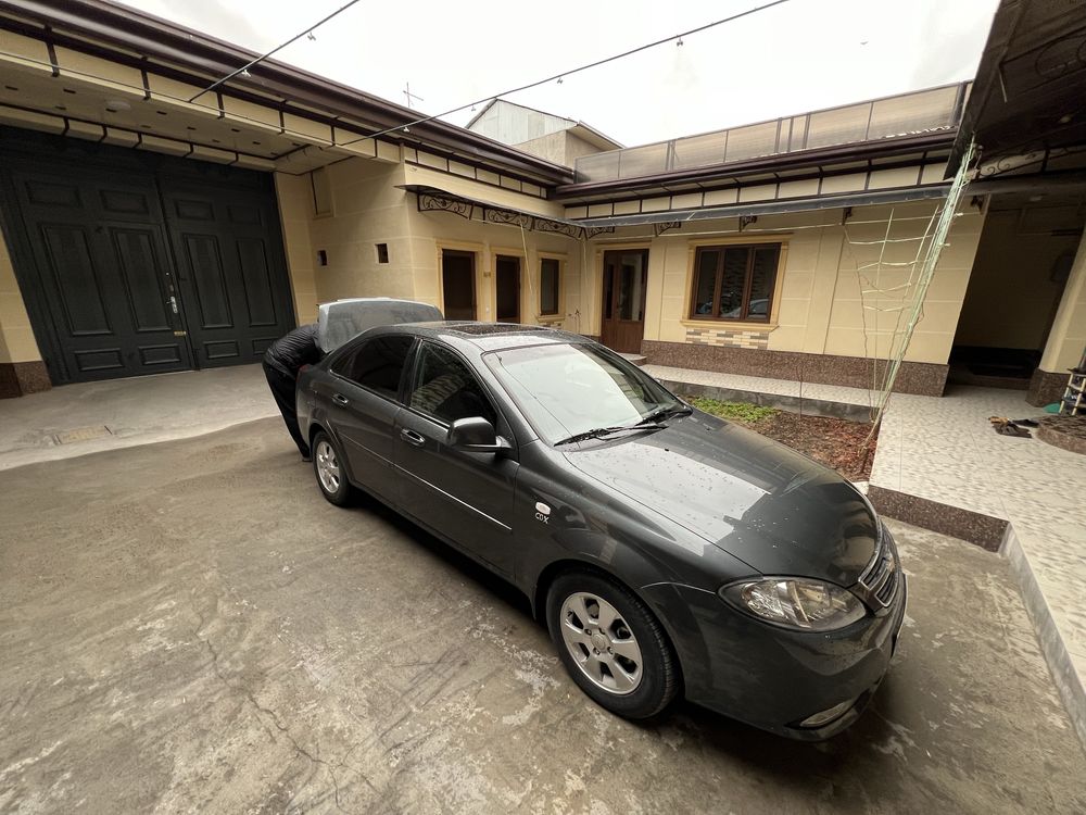 Gentra 2019 sotiladi , 84 000 yurgan avtomat