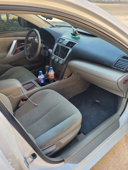 Тайота камри сотилади