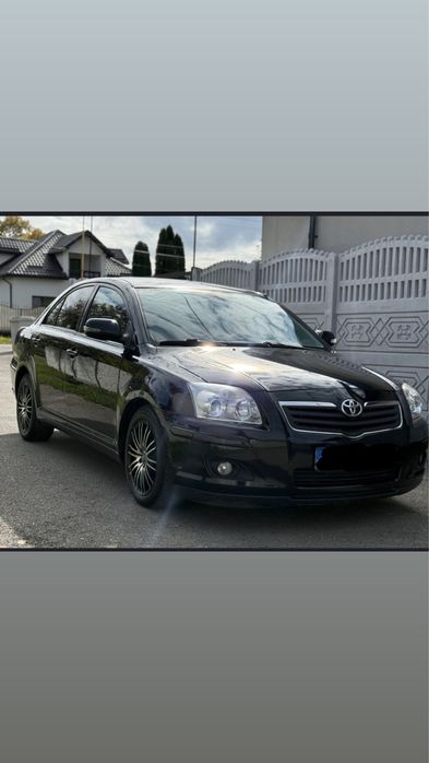 Vand toyota avensis 2.2 diesel
