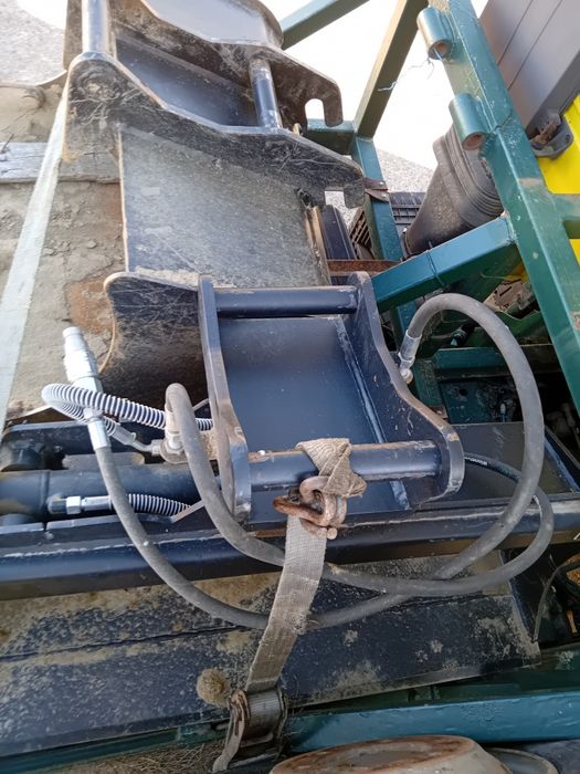 Cupă de taluz cu înclinație