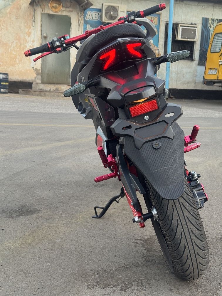 Moto electro bike sotiladi