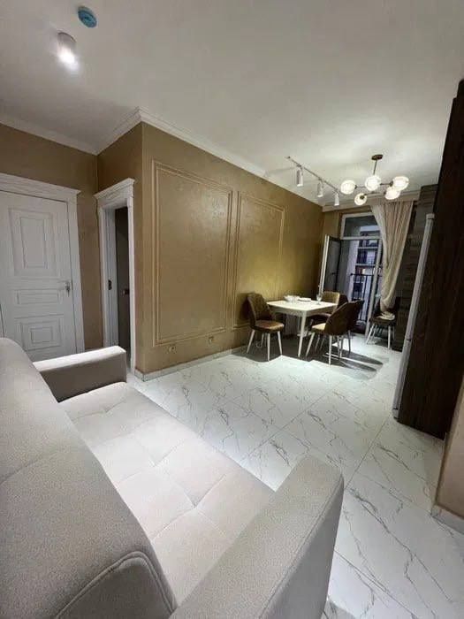 Продается 2х ком квартира, ЖК NRG Mirzo Ulugbek, ор-р: Буз базар, 43м²