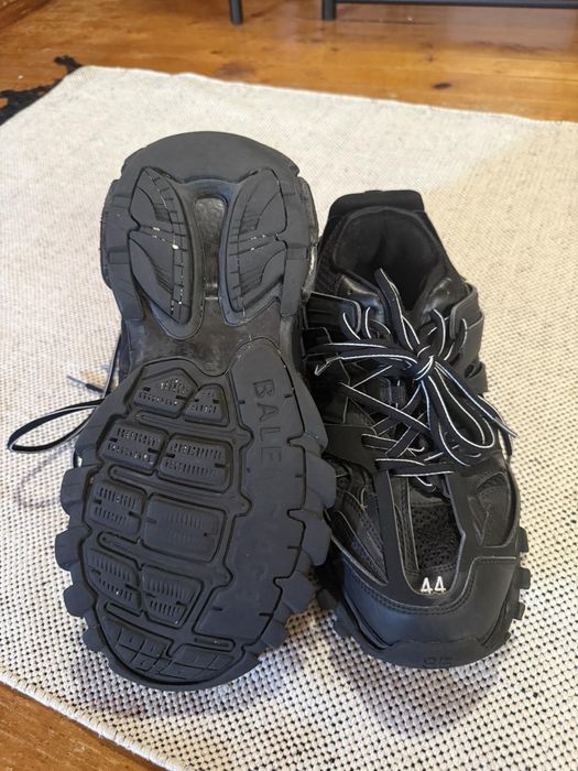 Маратонки Balenciaga 44номер