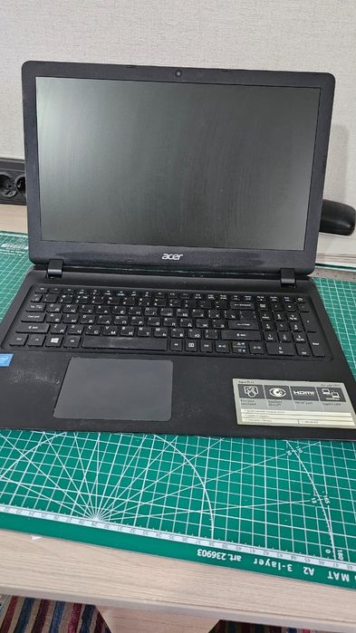 Ноутбук Acer в хорошем состоянии