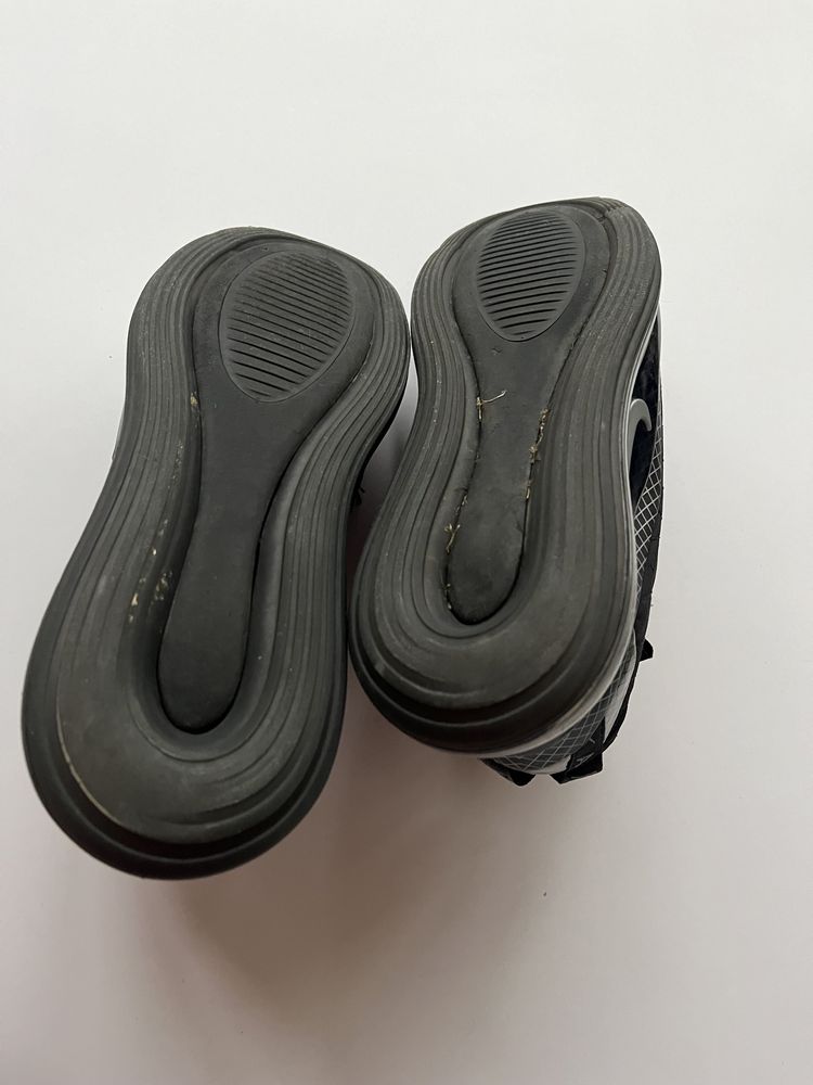 NIKE Air Max 720 - 38.5   / Оригинал