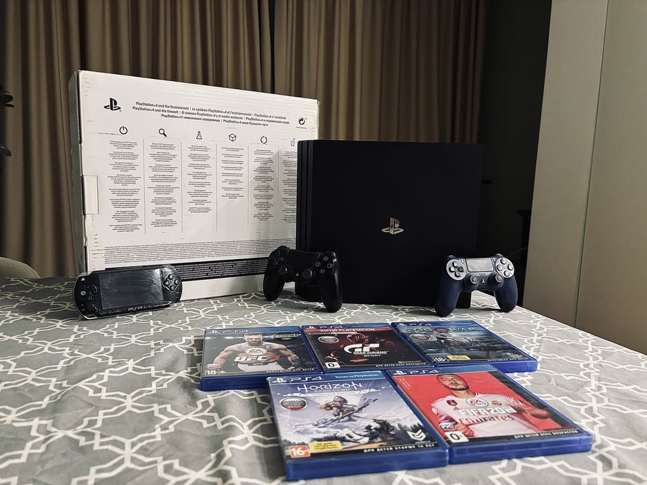 Sony PlayStation 4PRO 1тб. + PSP