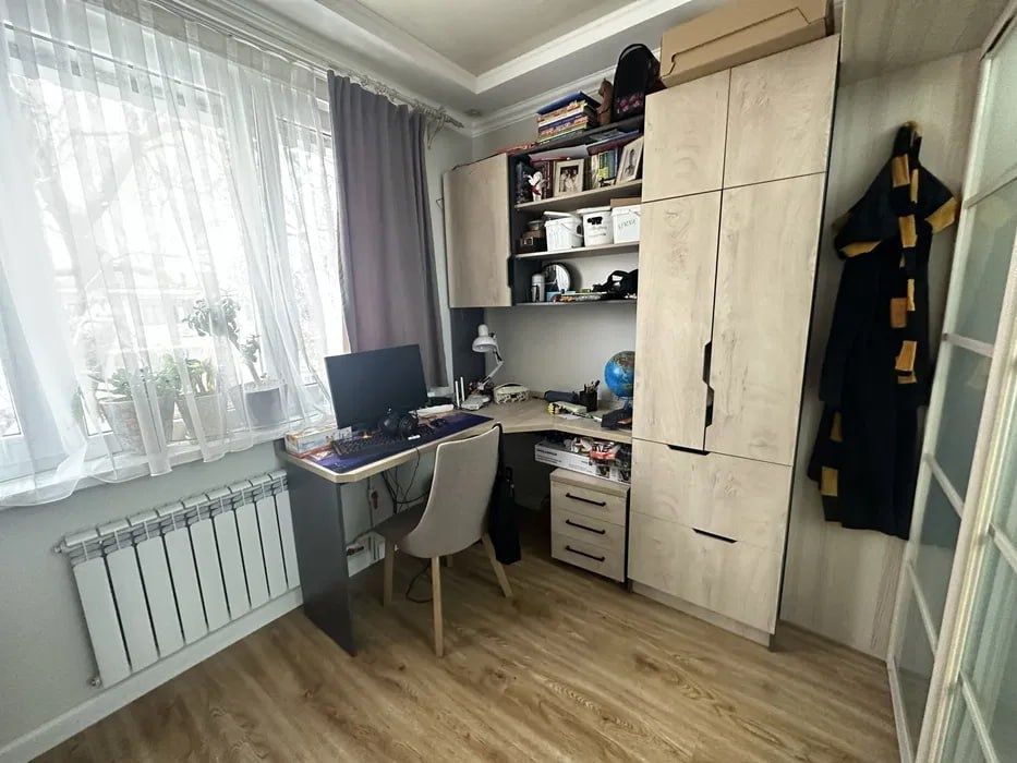 ~ 3х комнатная квартира, 73м², с ремонтом, раздельные комнаты с рем ~