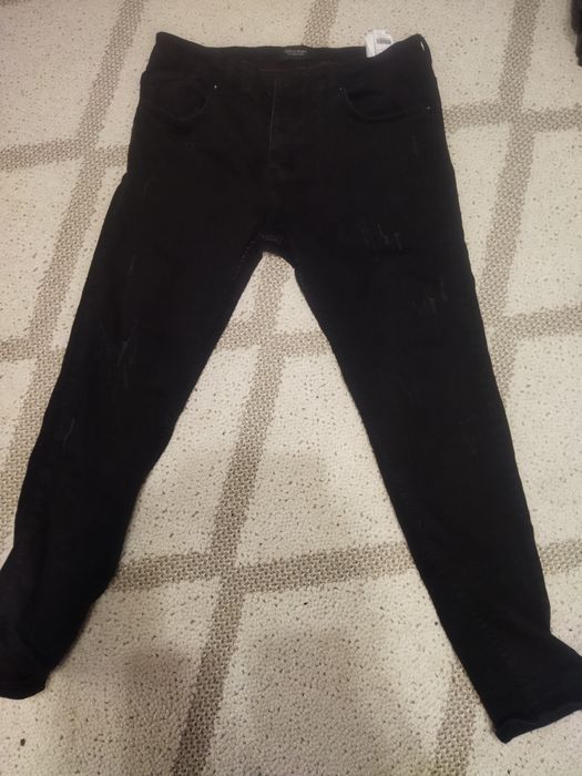 Дънки черен цвят