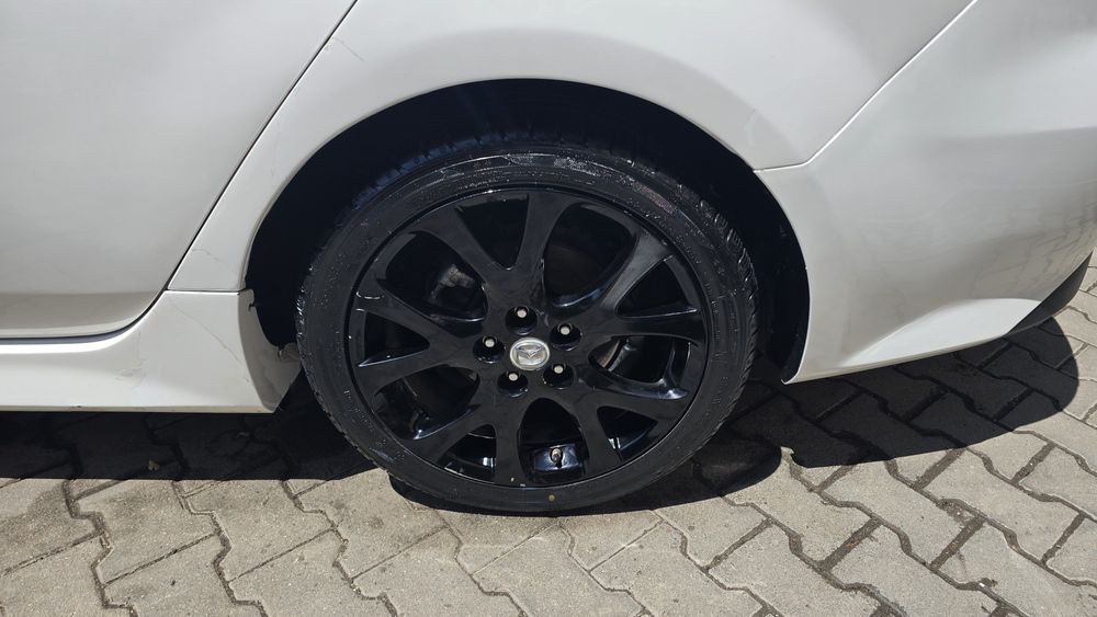 Продавам личната си кола фу екстри старт бутон ел огледала подгрев...