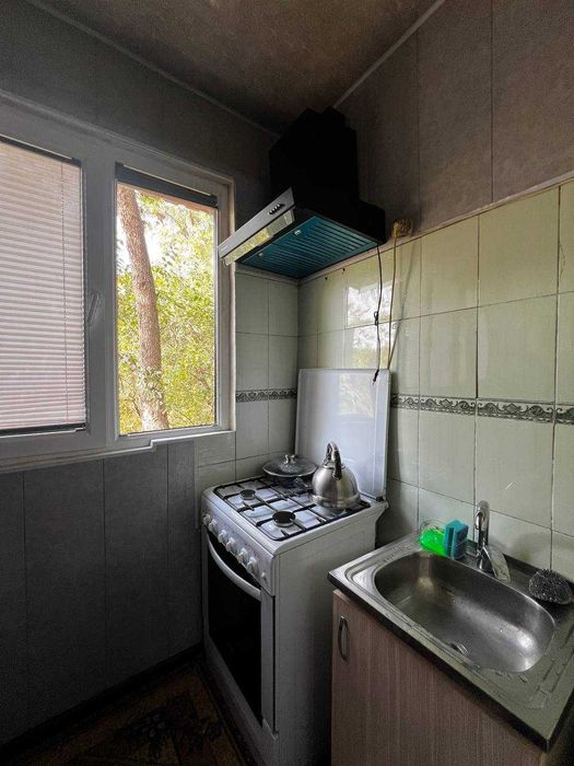 СРОЧНО !!! Продается квартира в Яшнабаде 1/2/4 (33 кв/м) Авиасозлар 3