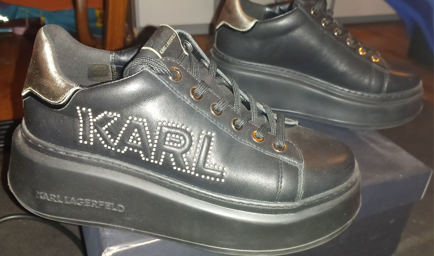 Sneakers Karl Lagerfeld 39