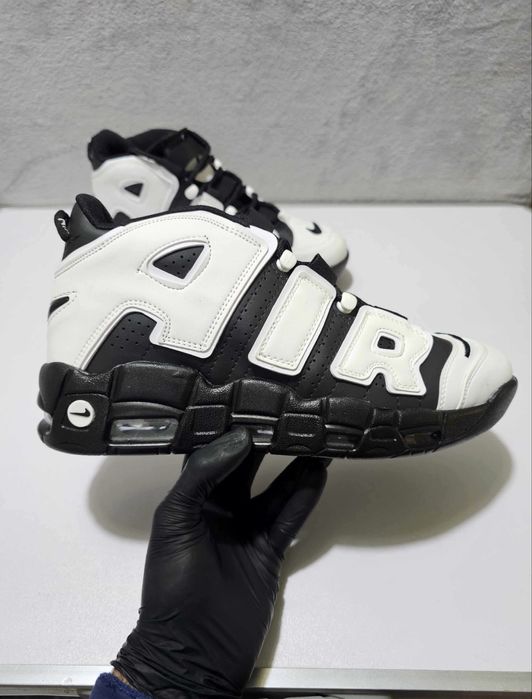 Adidasi Nike Air Uptempo