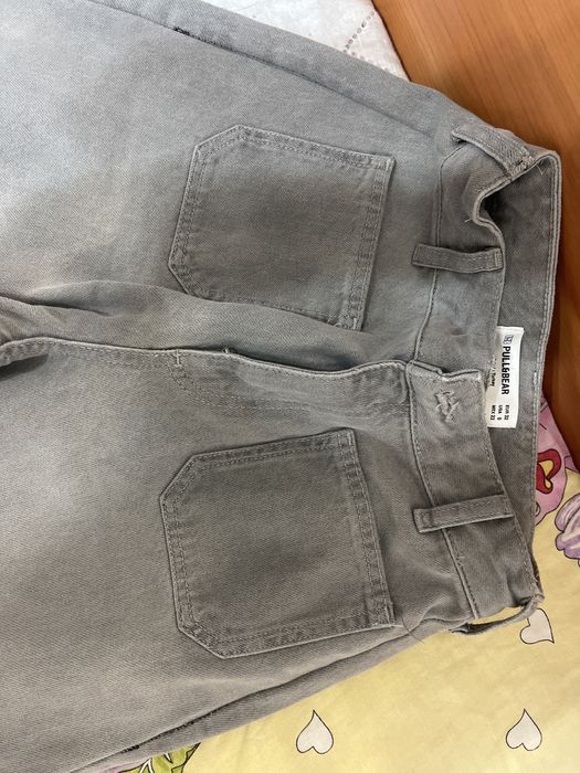 Сиви дънки Pull and Bear