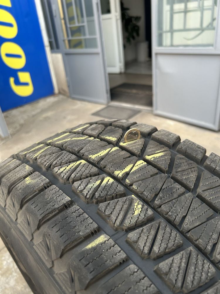 Зимни гуми Bridgestone DM-V3 с джанти за Тойота Тундра, Секвоя, 200…