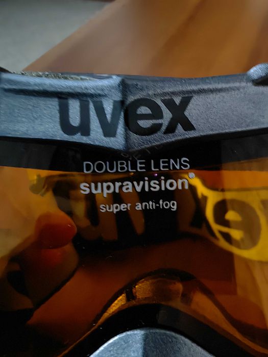 Ски/ защитни  очила Uvex