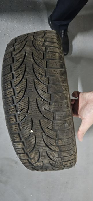 Покрышки 2 шт на киа kia
