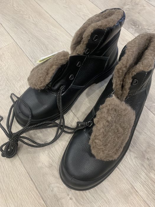 Зимние рабочие ботинки