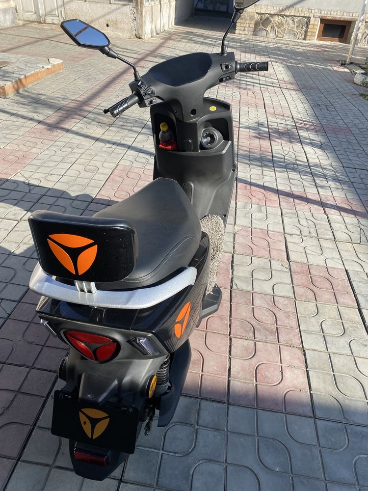 Elektro skuter yangidey xolati zo’r