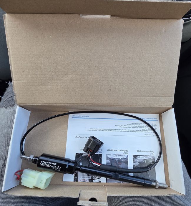 AfricaTwin quick shifter and blipper