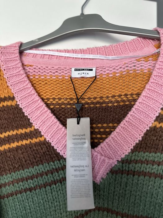 Дамски топъл пуловер