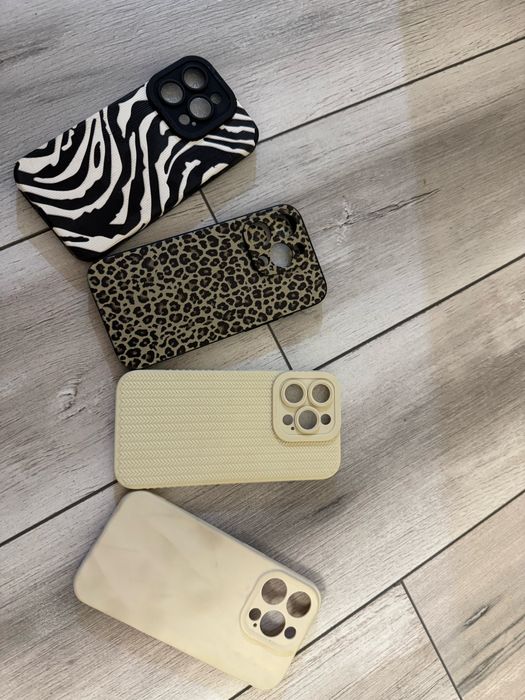 Lot ieftin 4 huse iphone 15 pro noi zebra animal print crem