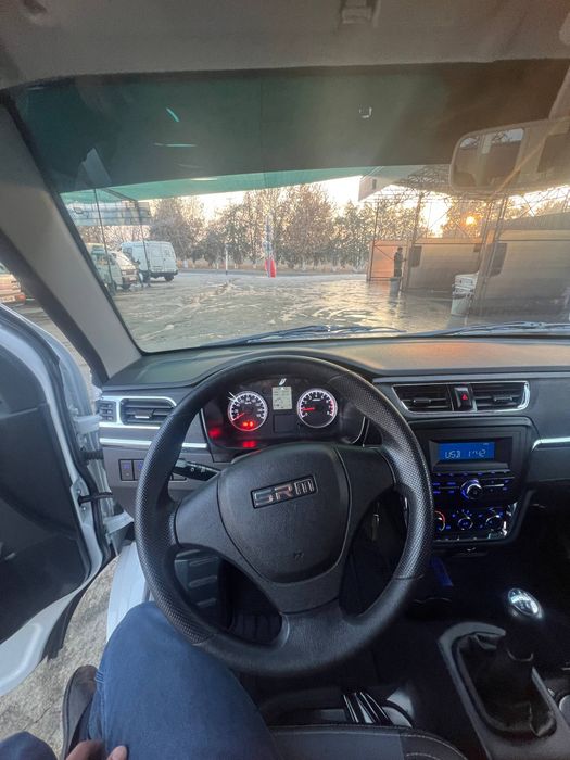 Yangi Shinaray T 30 qoshbalon sotiladi