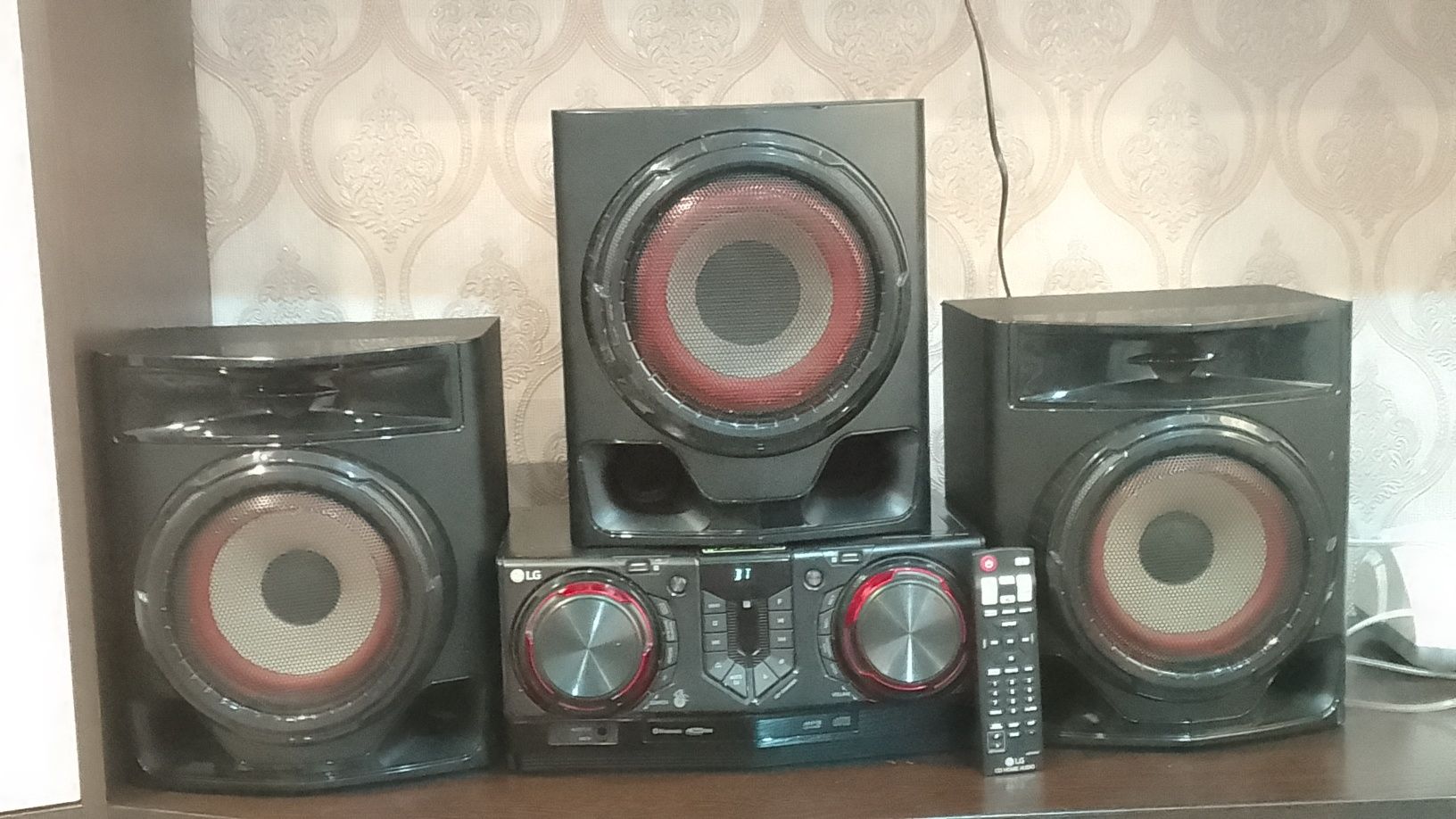 Продам музыкальный центр