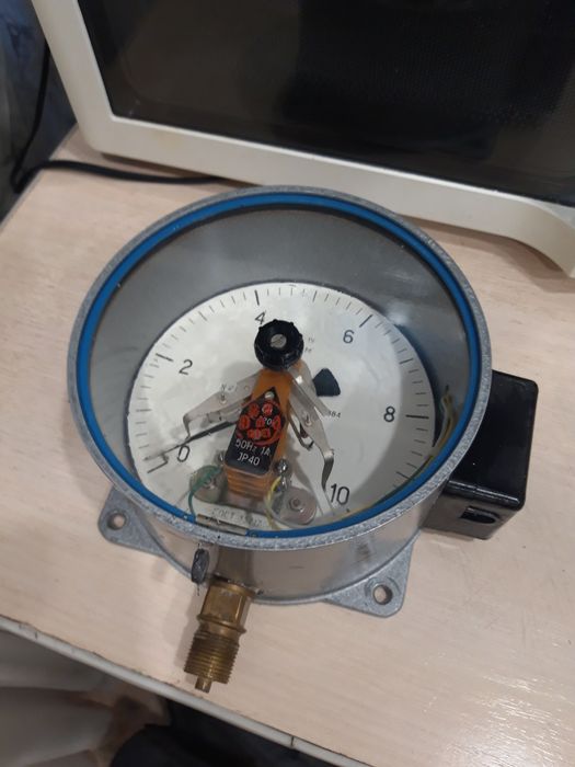 Продам Манометр ЭКМ-1У