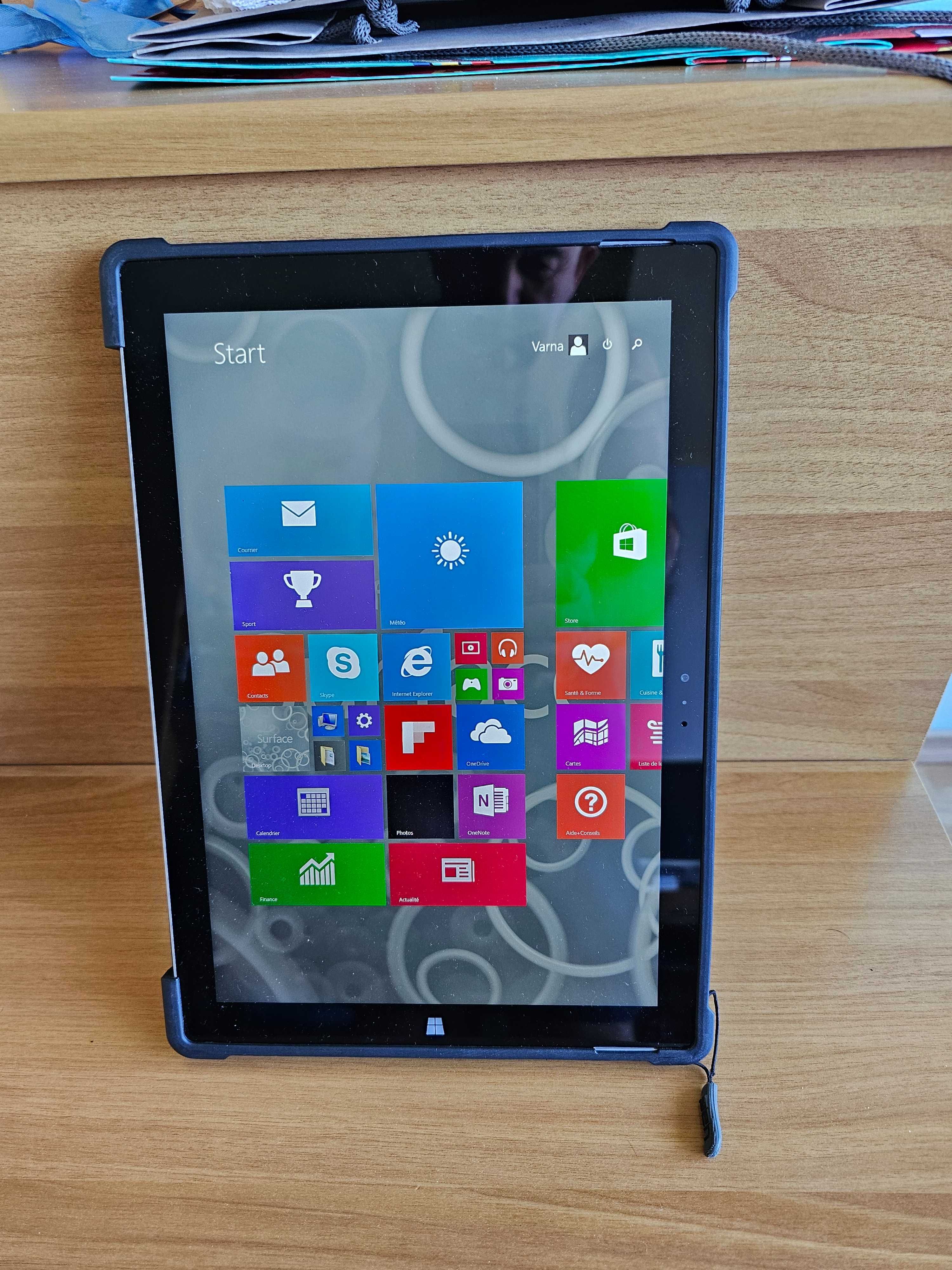 лаптоп, таблет Microsoft Surface Pro 3 1631 tablet touchscreen