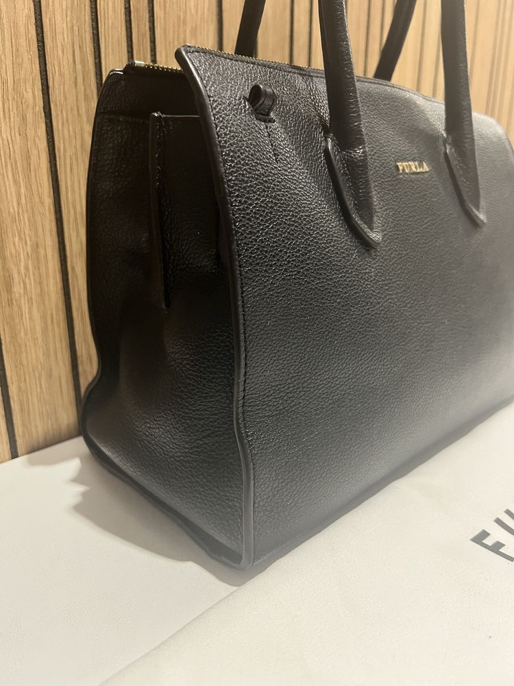 Дамска чанта Furla