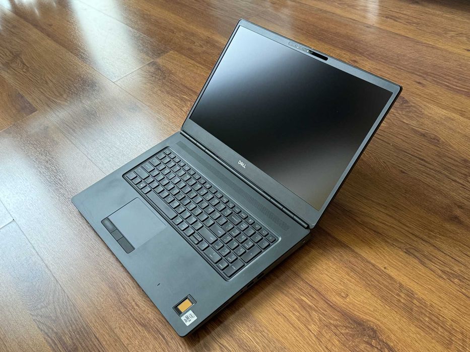 17.3' 4K UHD i9-10850H DELL Precision 7750 64GB DDR4/1TB/RTX 5000 16GB