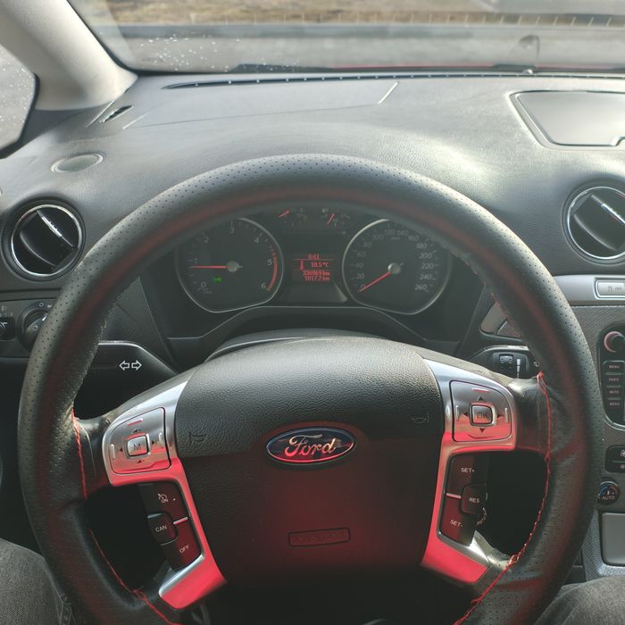 Ford S Max 5 locuri