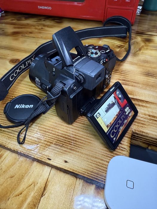 Vand Nikon p500~