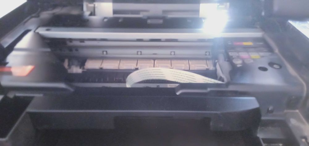 Отдам Принтер за 10 литров бензина